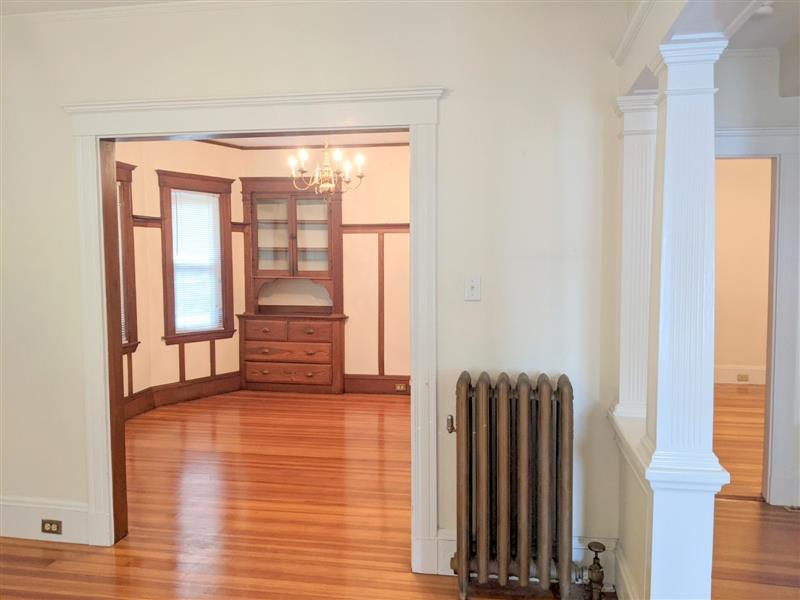 19 Leonard St, Tufts