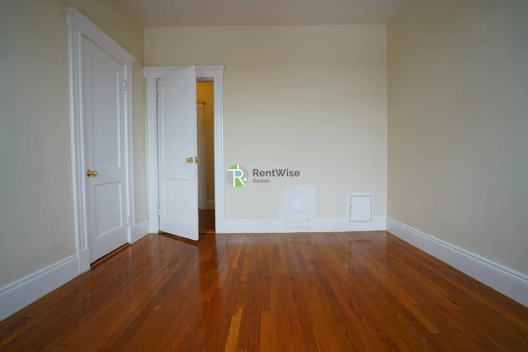 228 Kelton St, Allston