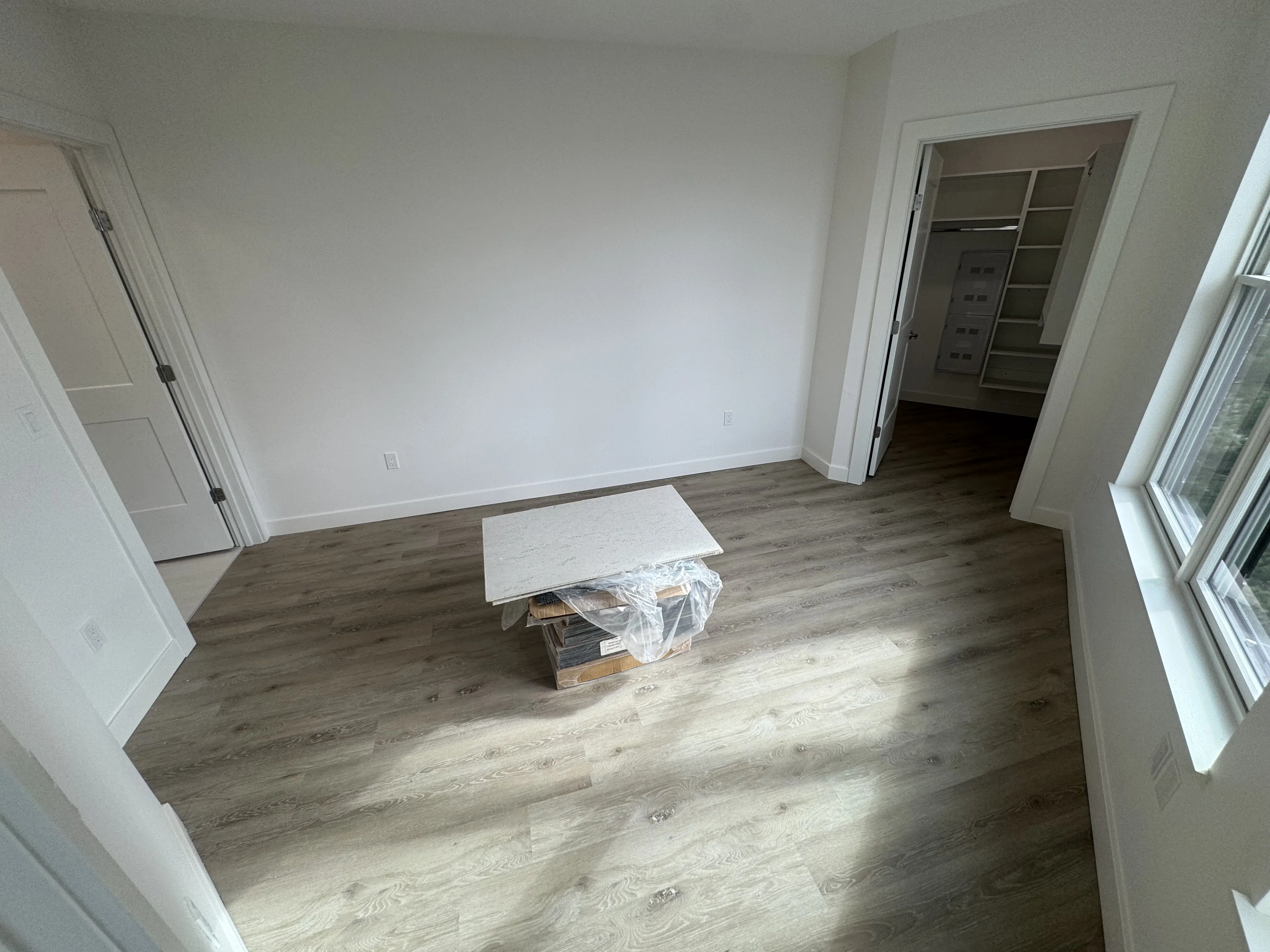 319 Broadway, Everett