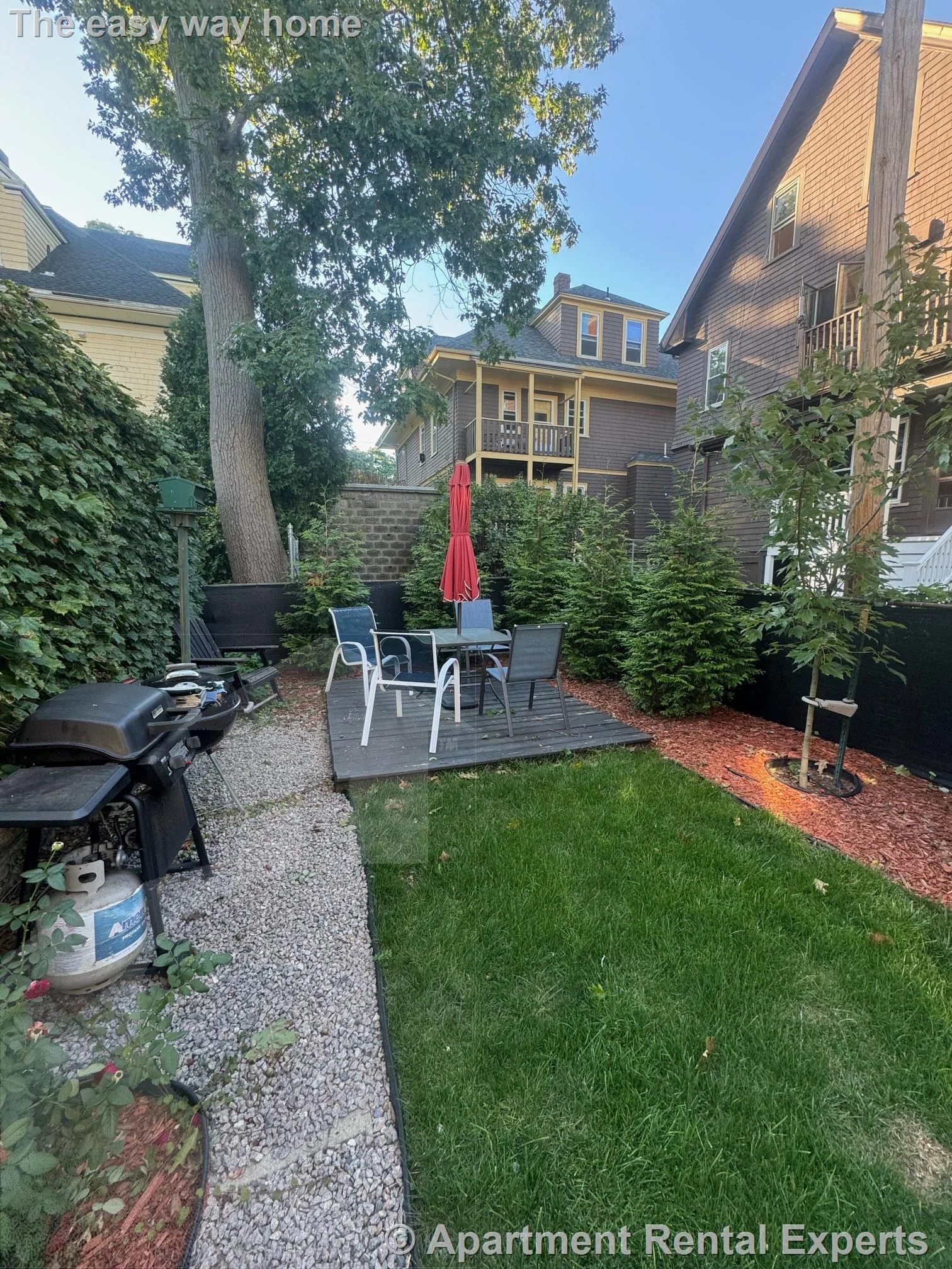 7 Bay State Ave, Davis Square