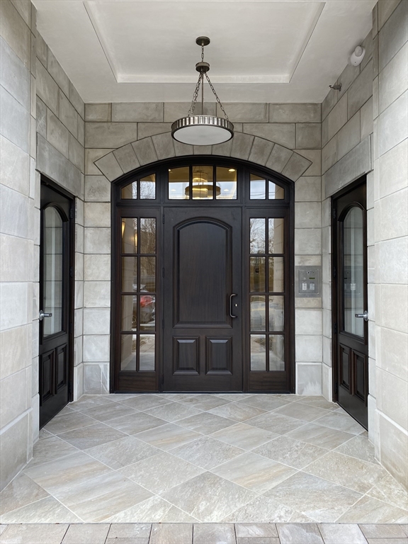 846 Main St, Winchester