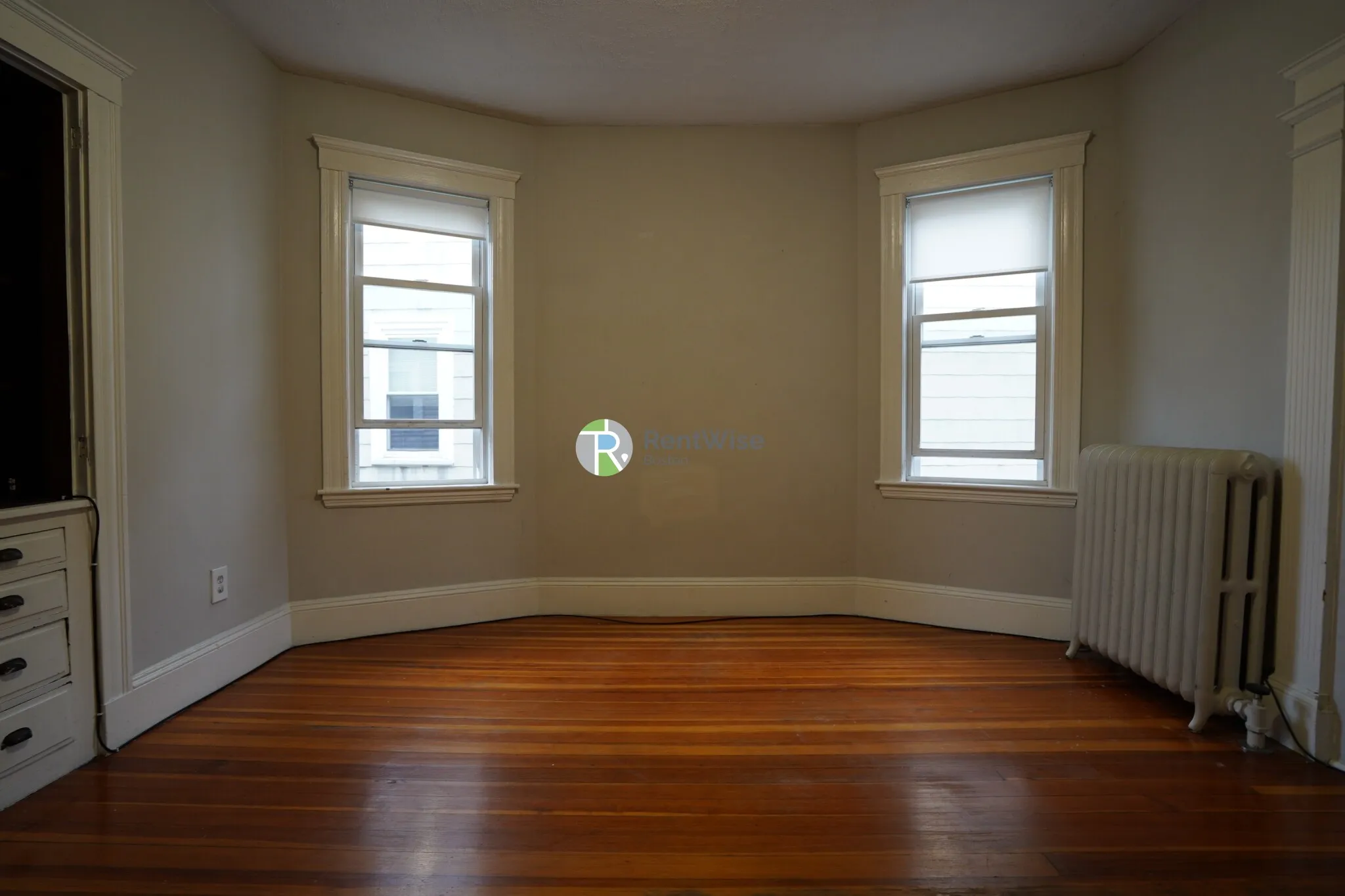 15 Sumner St, Dorchester