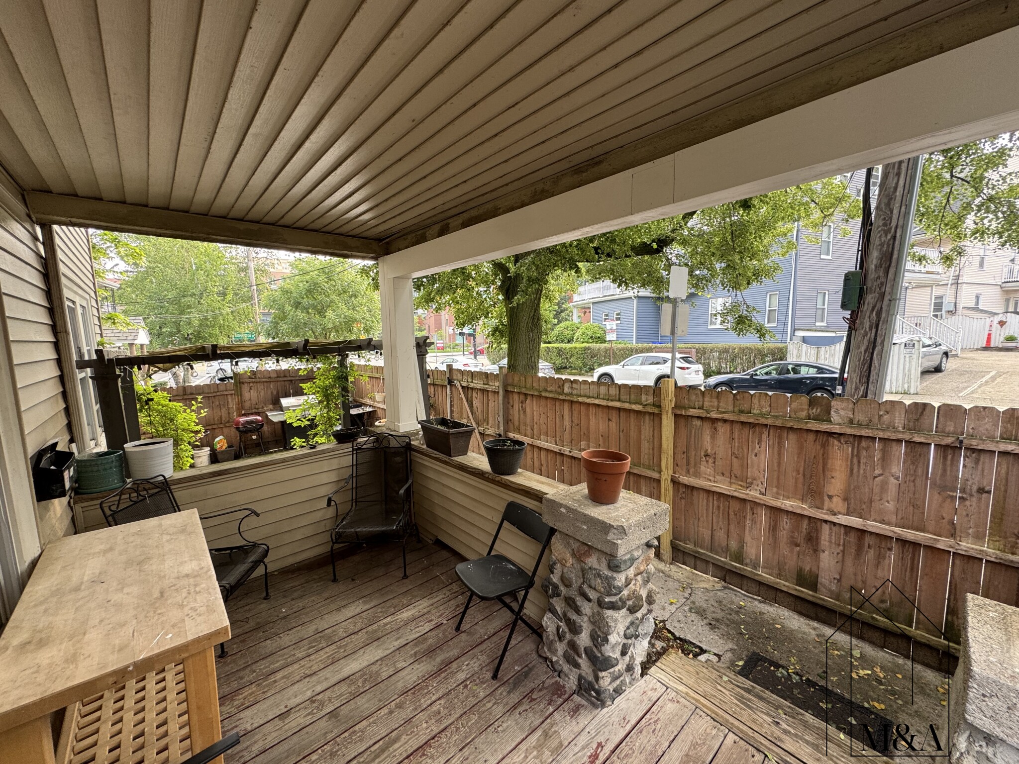 7 Monastery Rd, Brighton