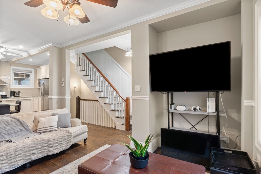 12 Colebrook St, South Boston