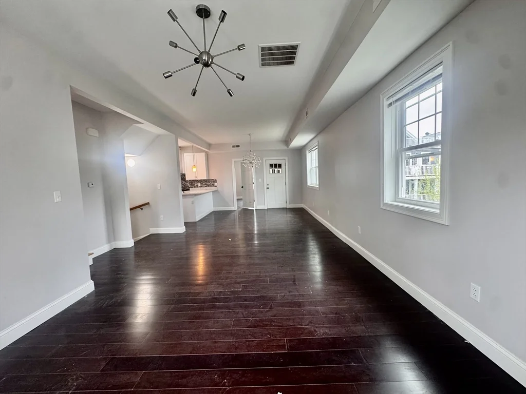 9 Batchelder St, Dorchester