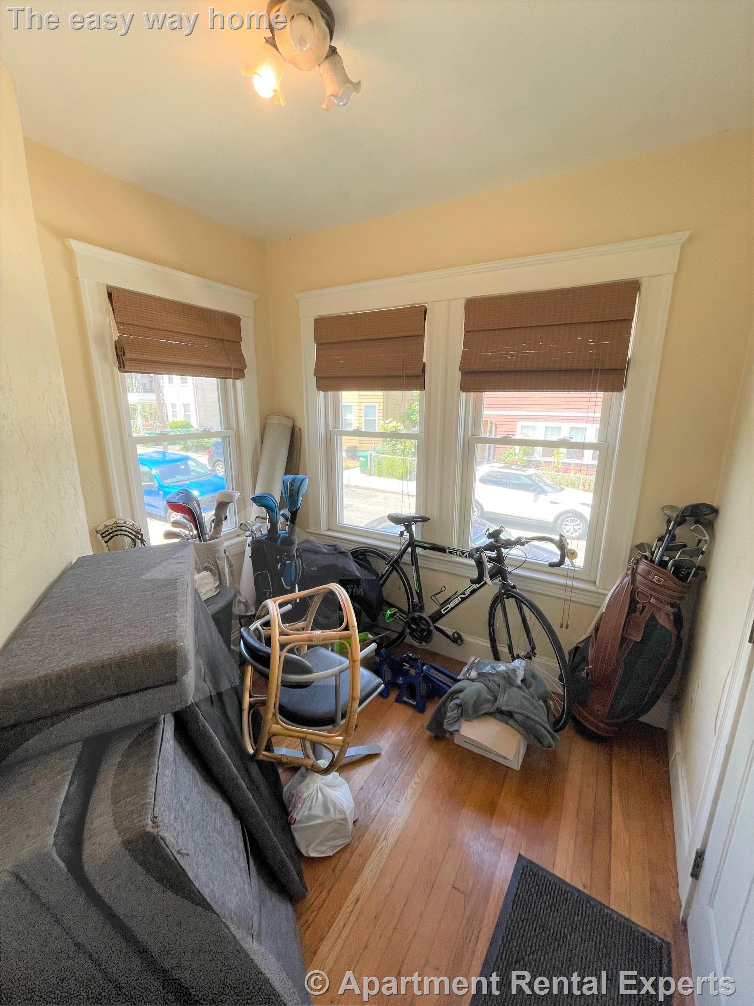 40 Newbern Ave, Ball Square