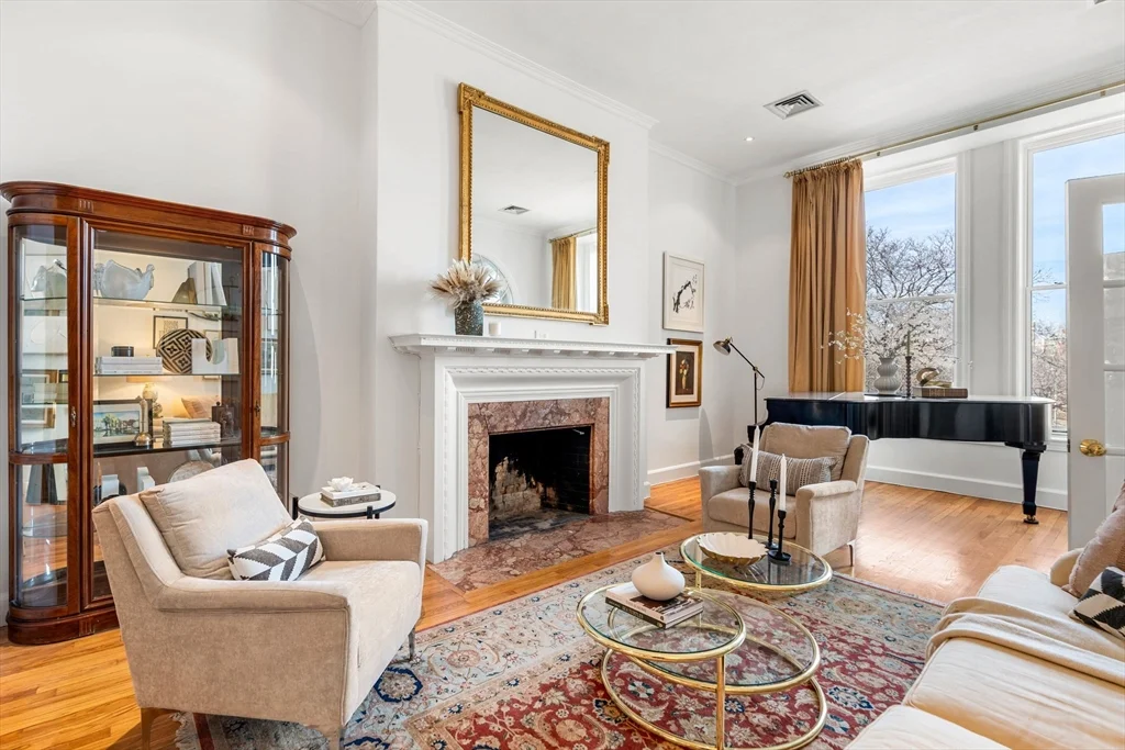 120 Beacon, Back Bay