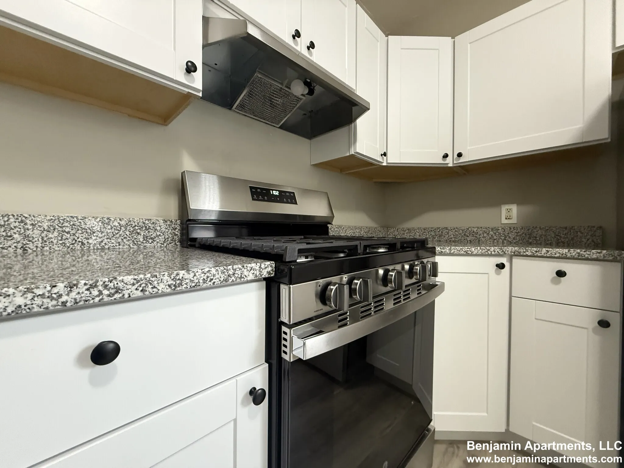 6 Bowdoin Park, Dorchester