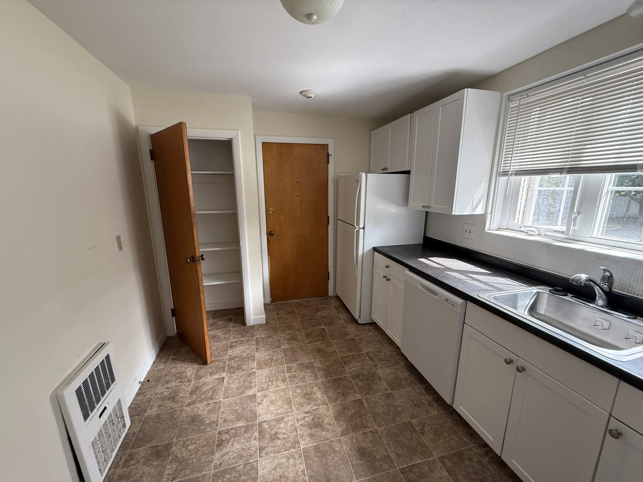 31 Captain Parker Arms, Lexington