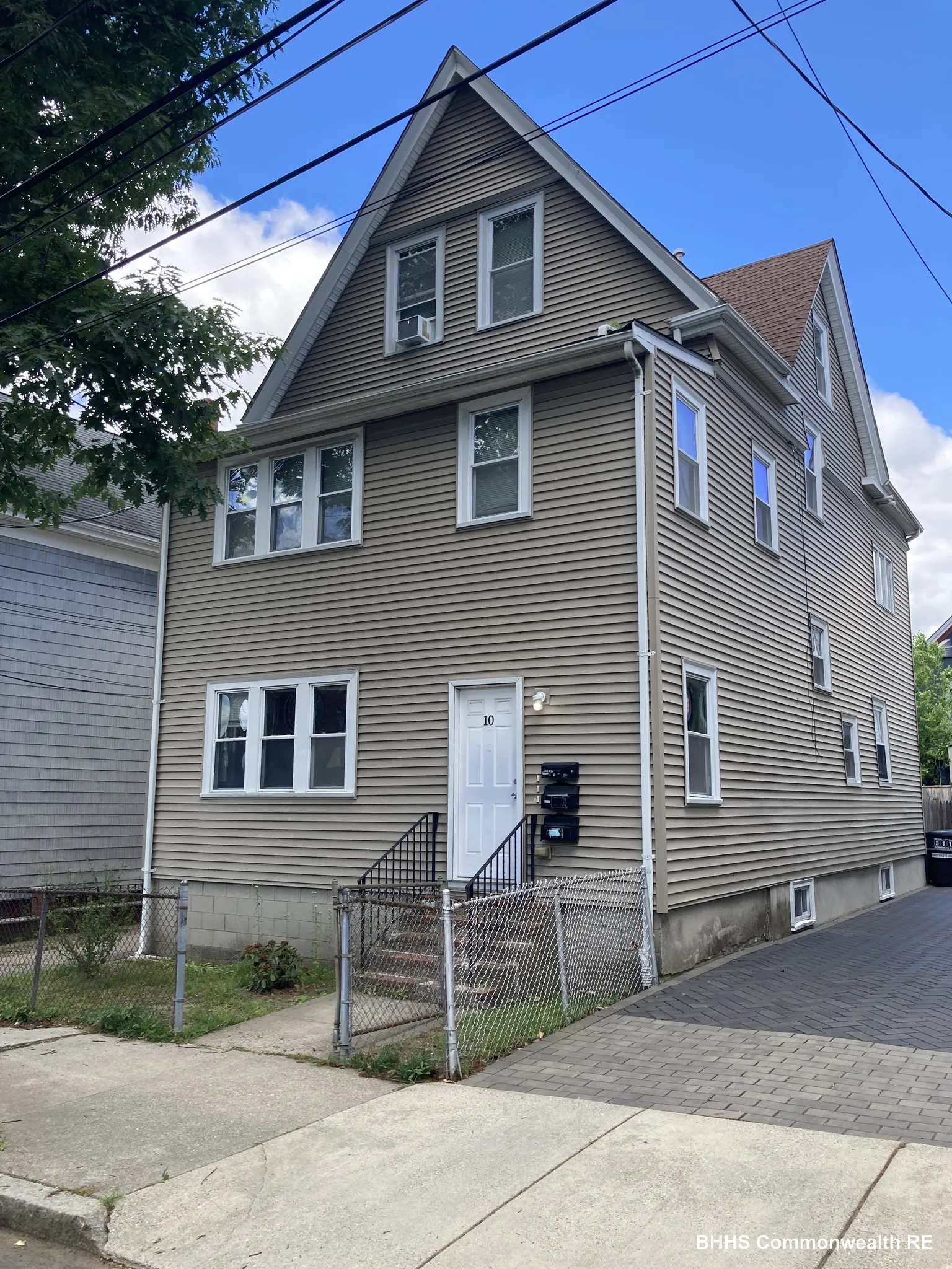 10 Putnam St, Prospect Hill