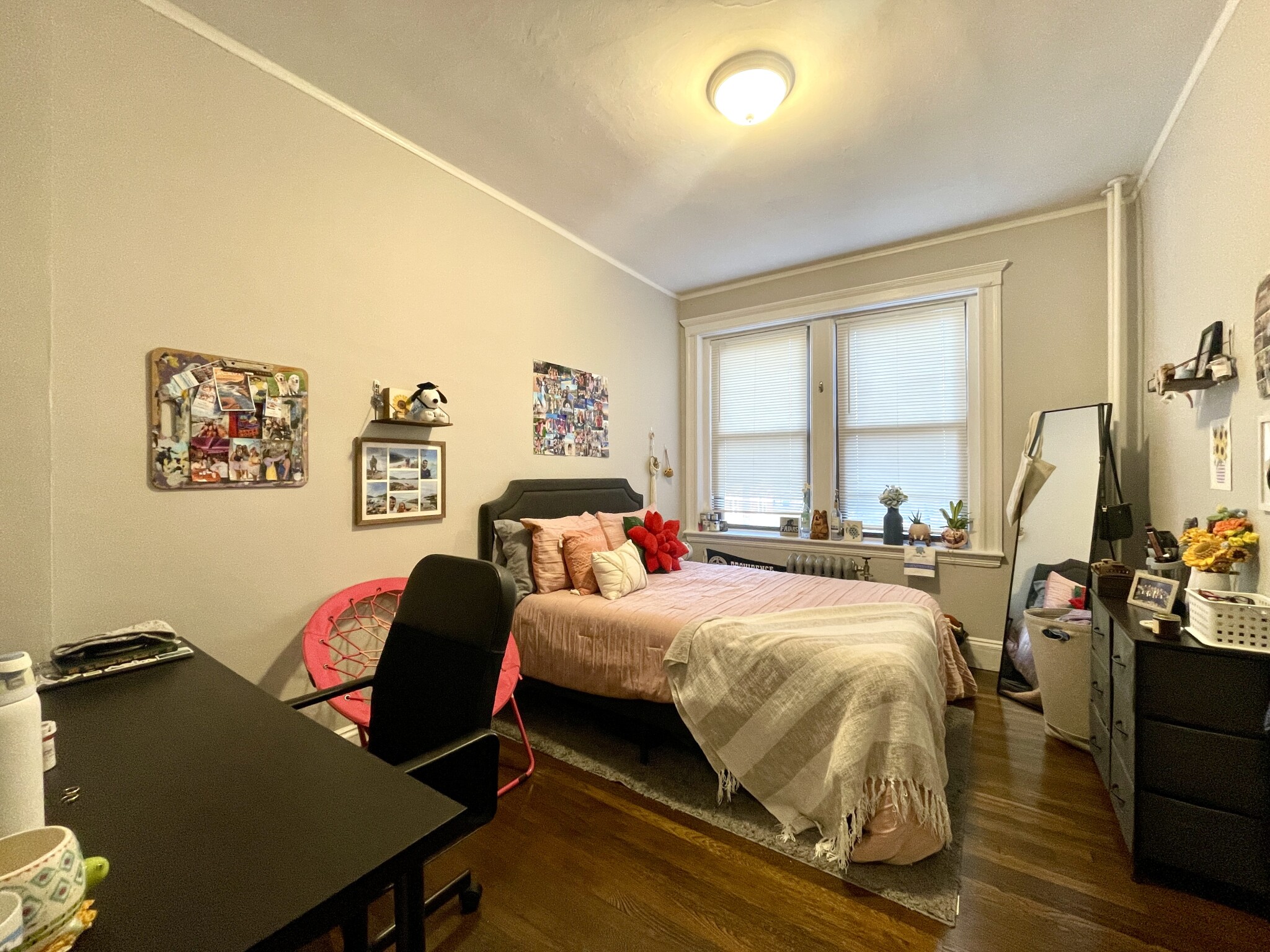 12 Greenway Ct, Coolidge Corner