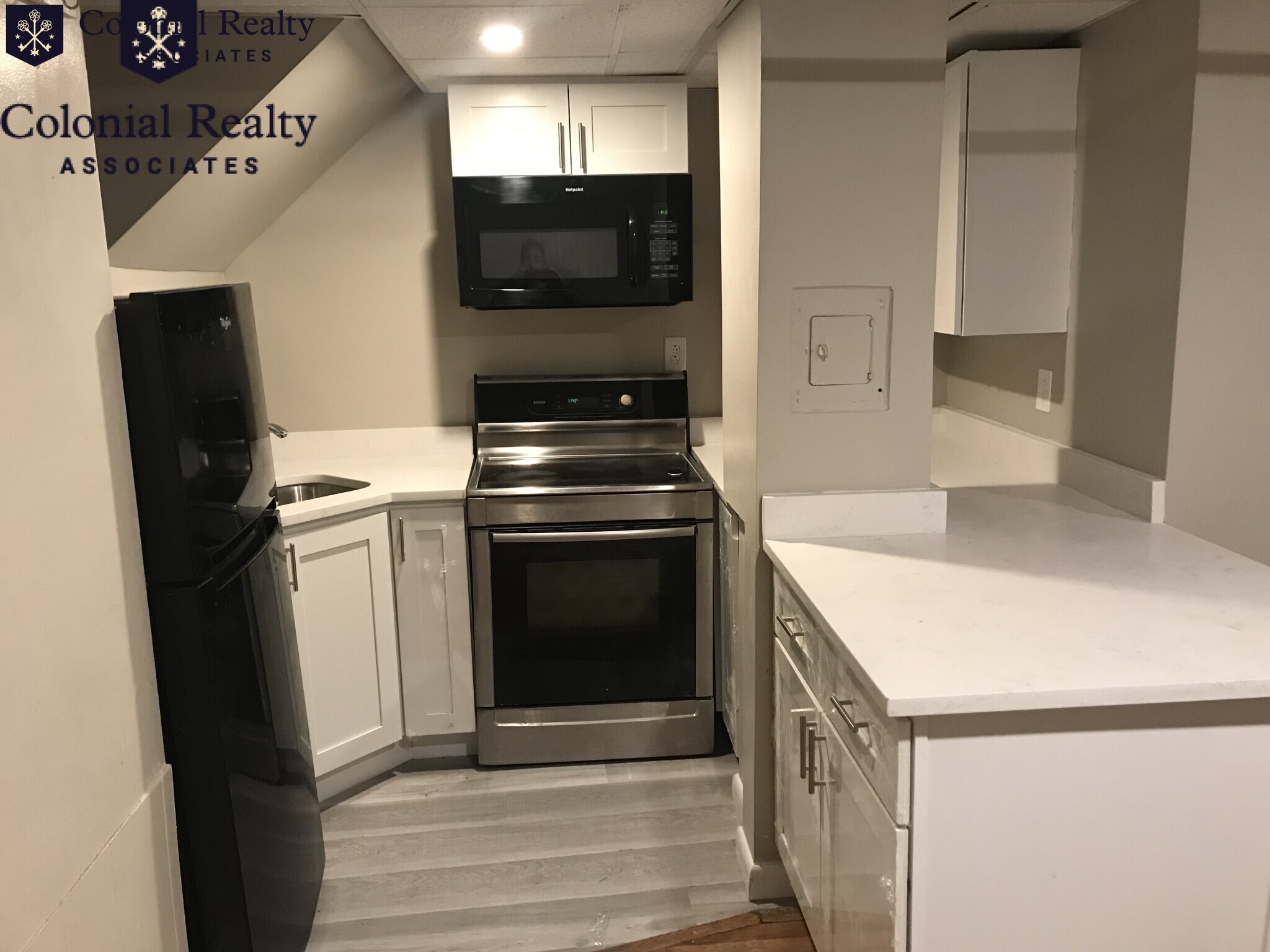 923 Beacon St, Fenway