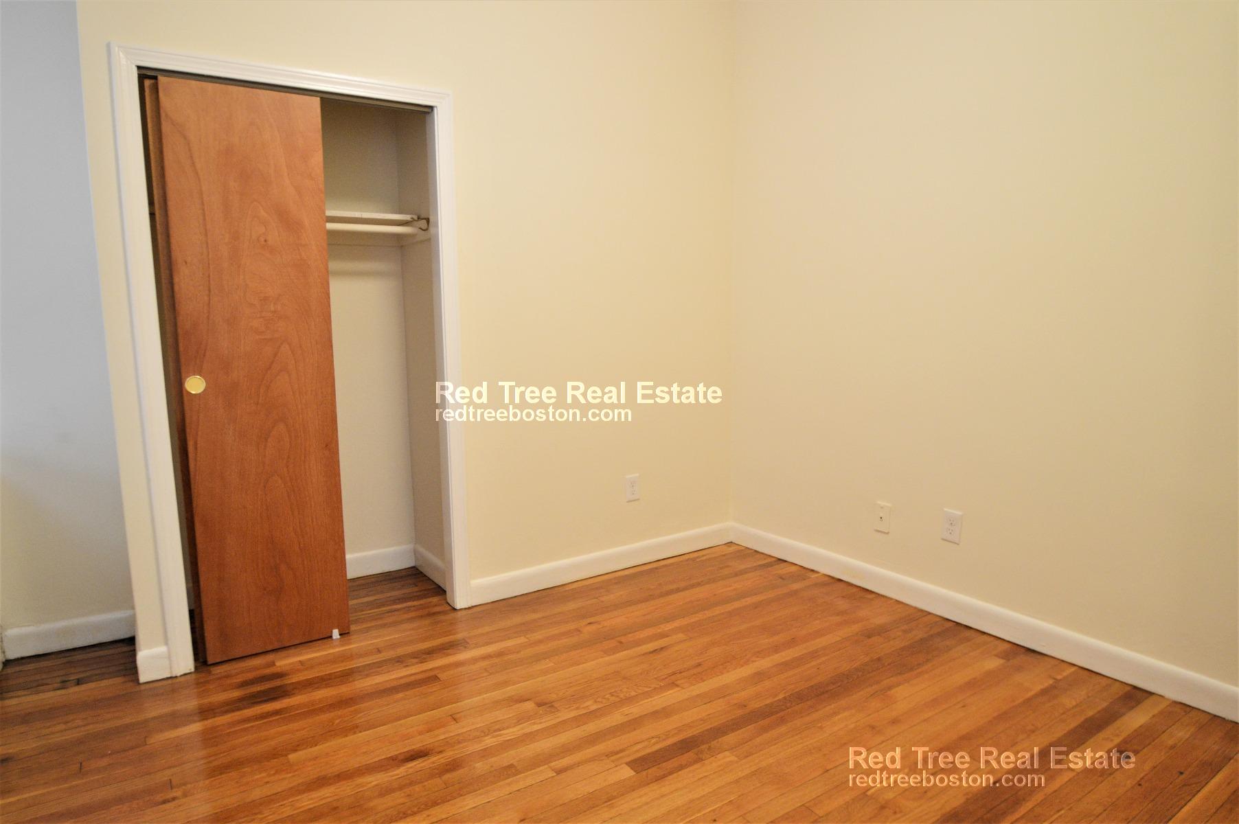 64 Brighton Ave, Allston