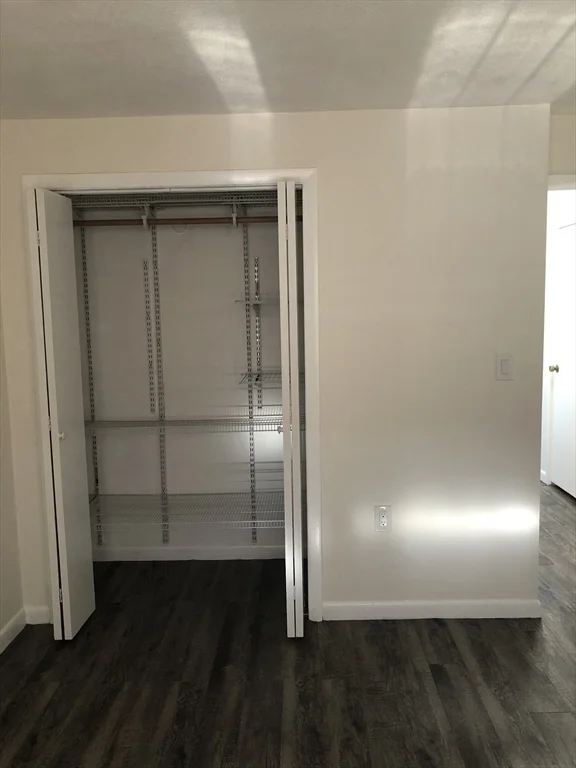 271 Boston Post Road E, Marlborough