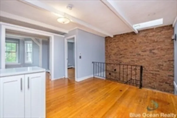 4 Wigglesworth St, Mission Hill