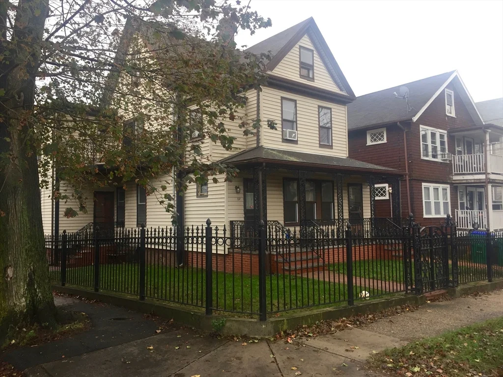 67 Greenleaf Ave, Tufts University