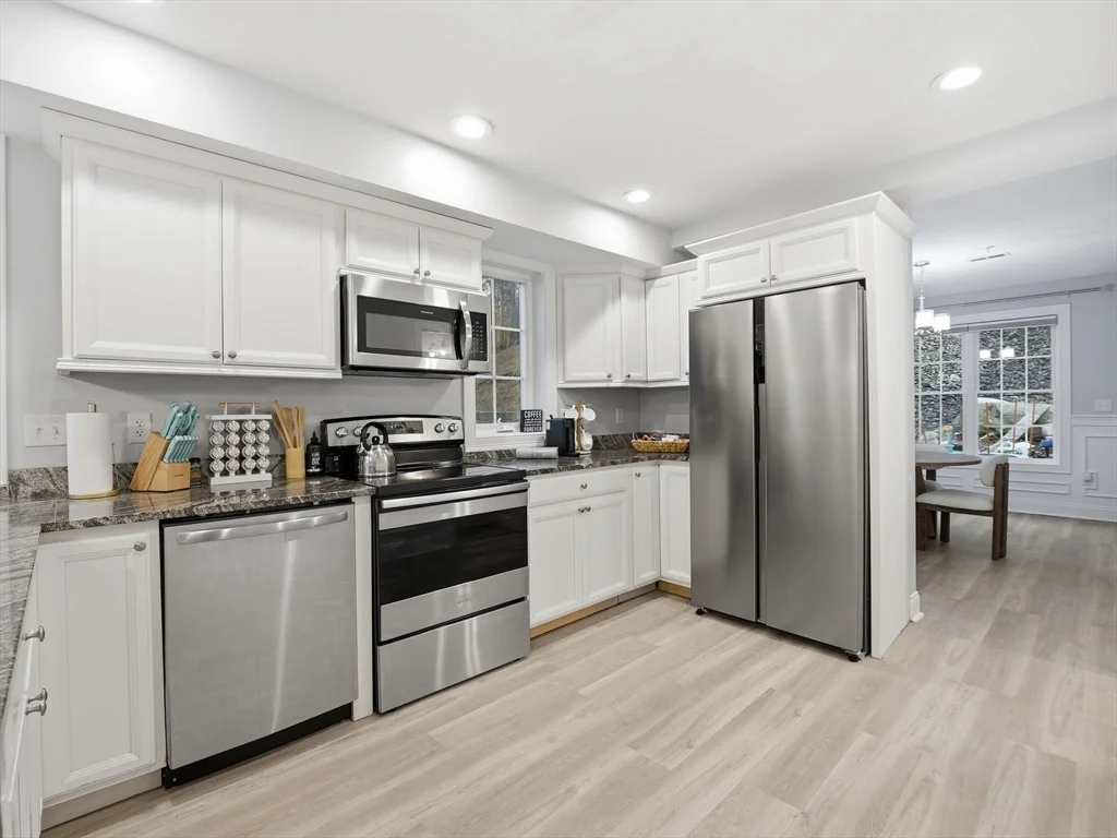 89 West Main, Northborough