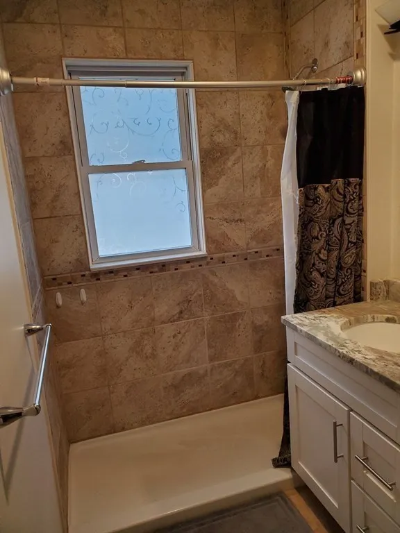 58 Creeley Rd, Waverley