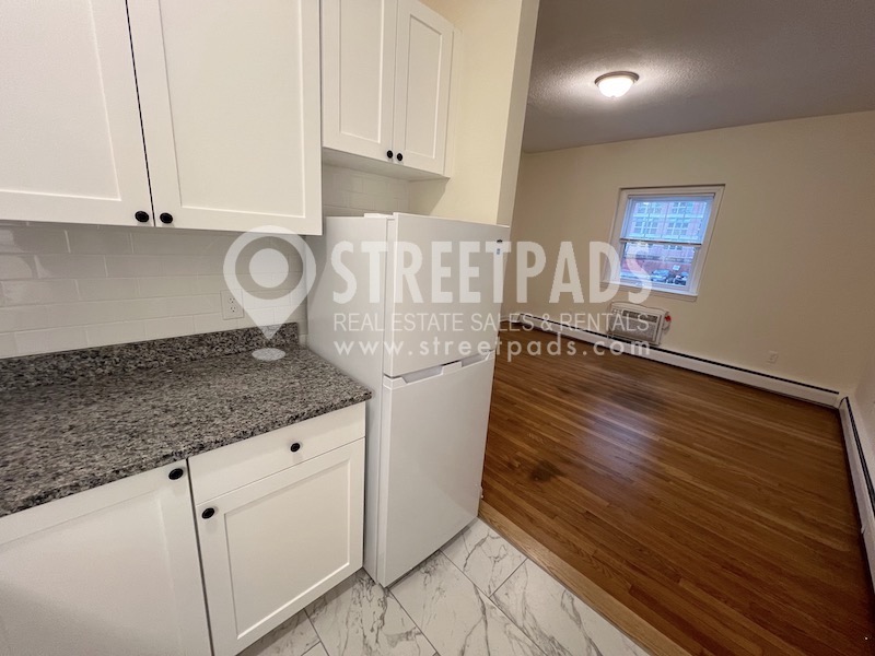 2018 Commonwealth Ave, Brighton