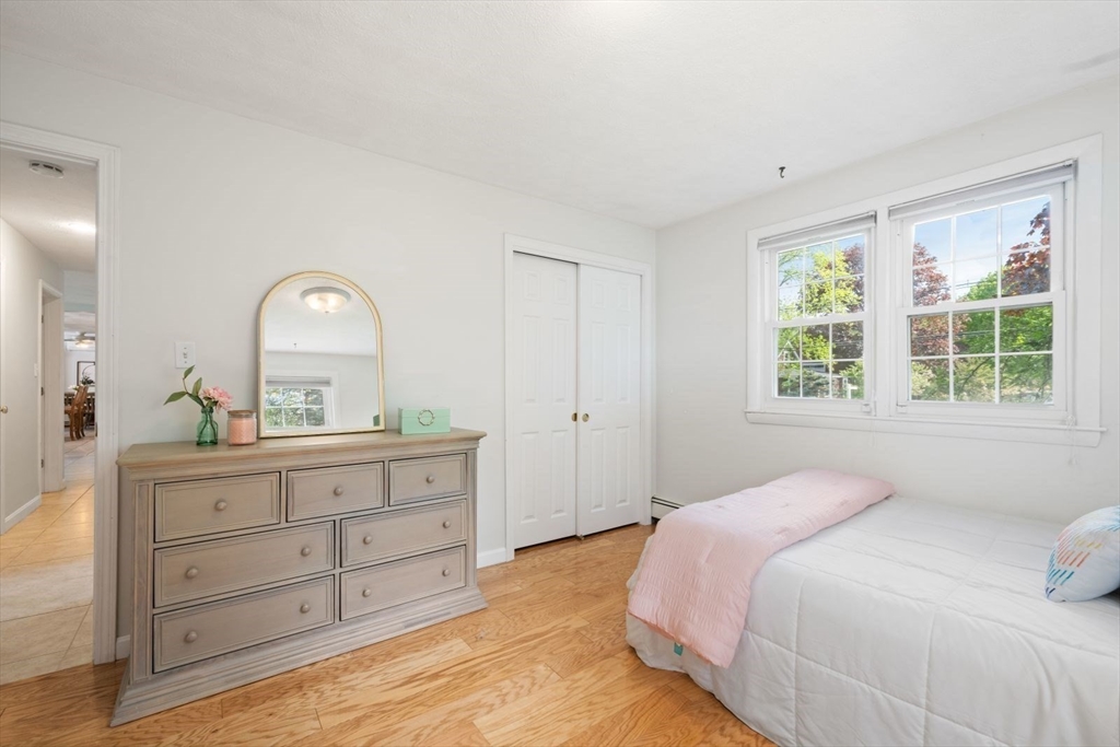 112 Argilla Rd, Andover