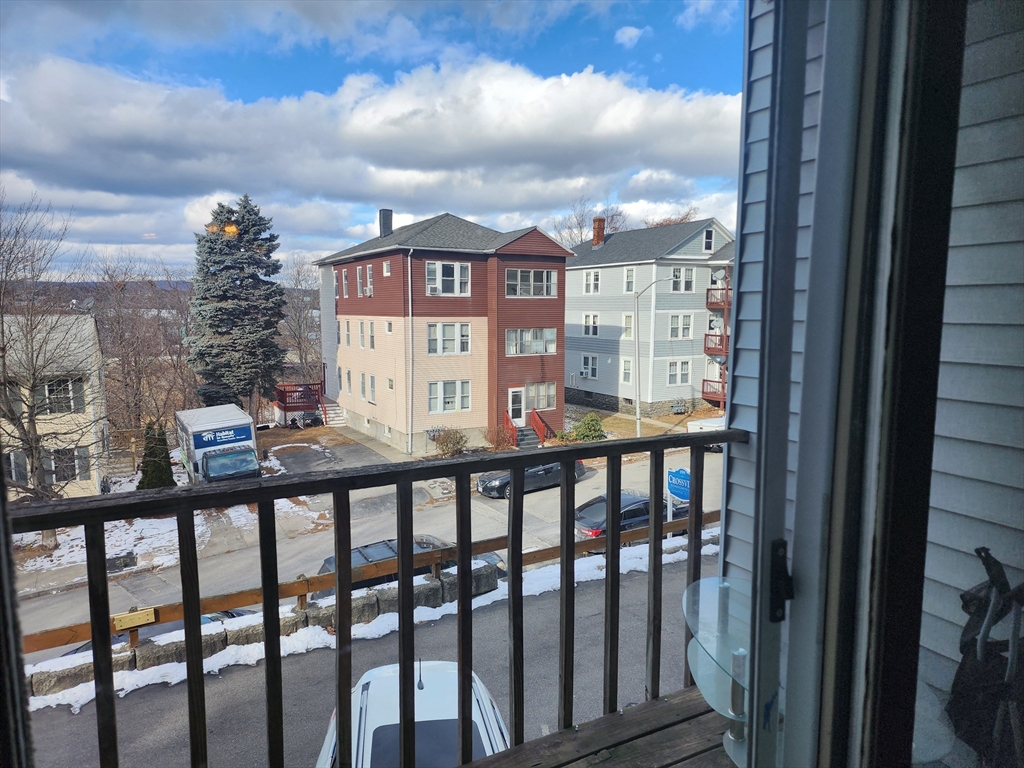 199 Perry, Worcester