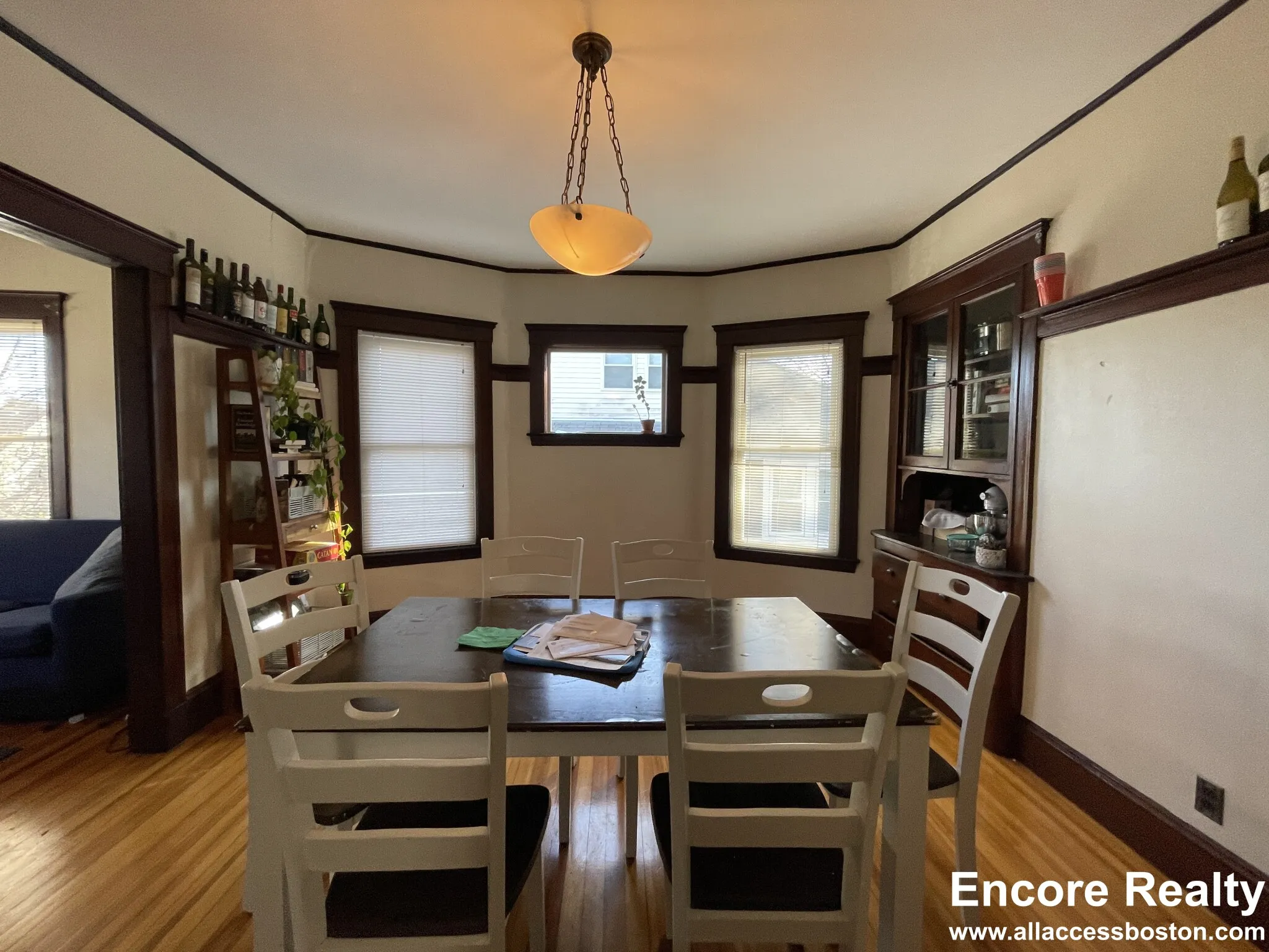 56 Hobson St, Oak Square