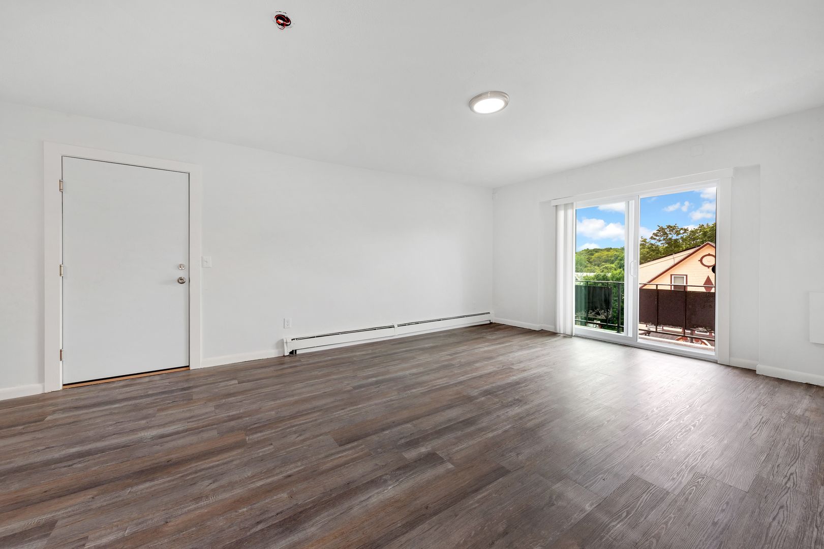 1045 River St, Hyde Park