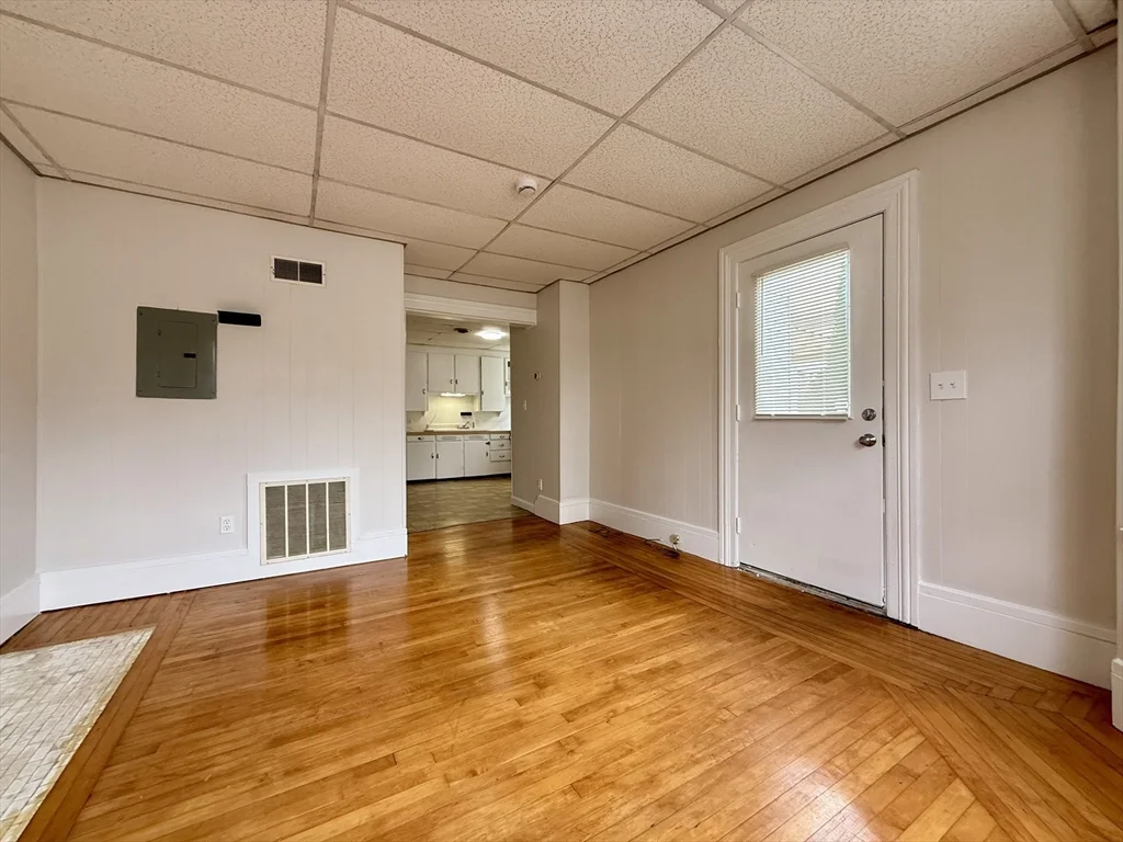 346 Broadway, North Attleboro
