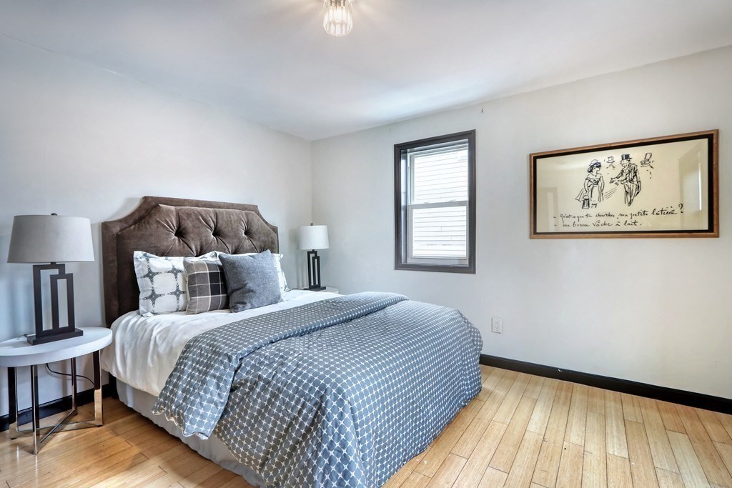 12 Jenkins St, South Boston