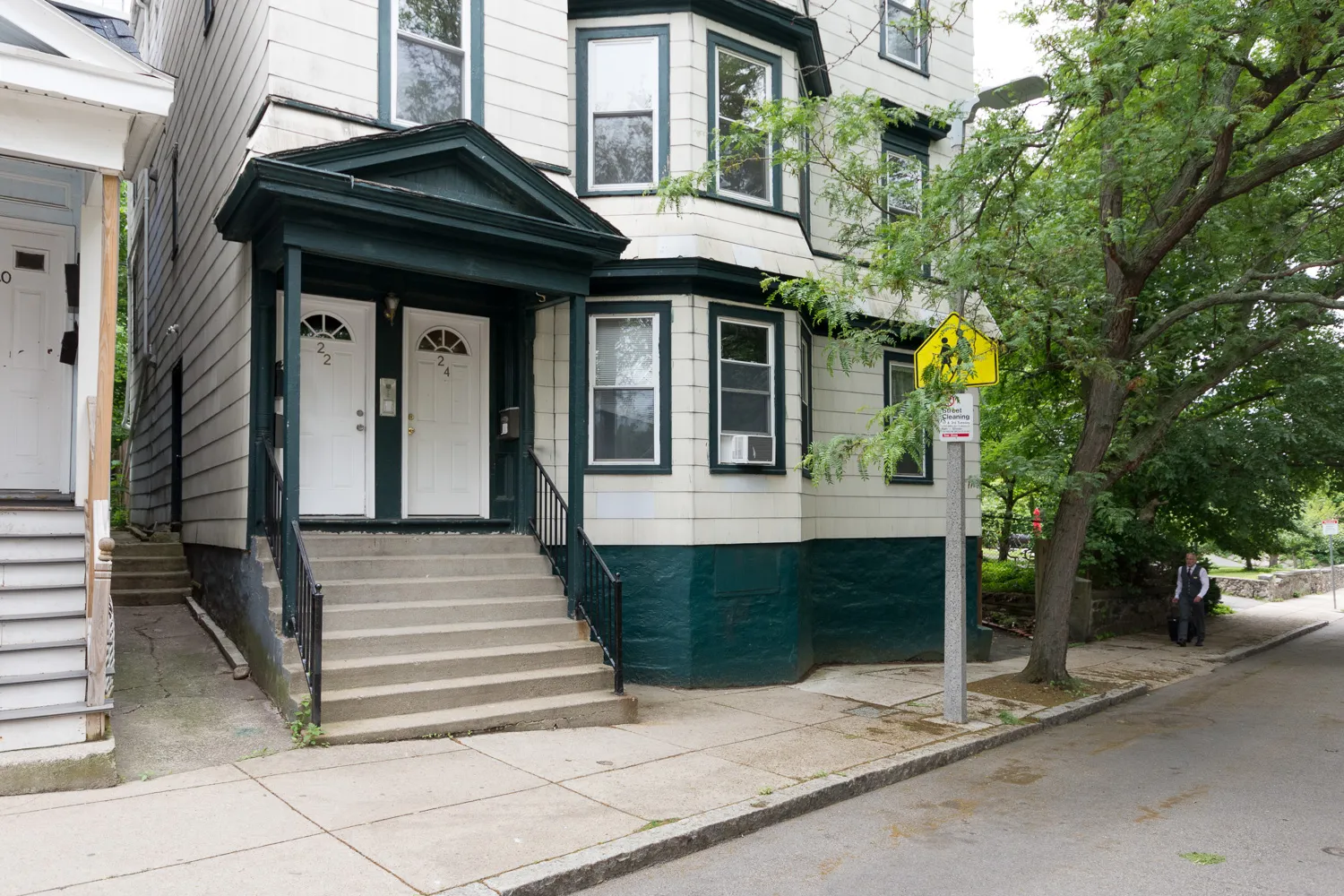 22 Highland Ave, Roxbury