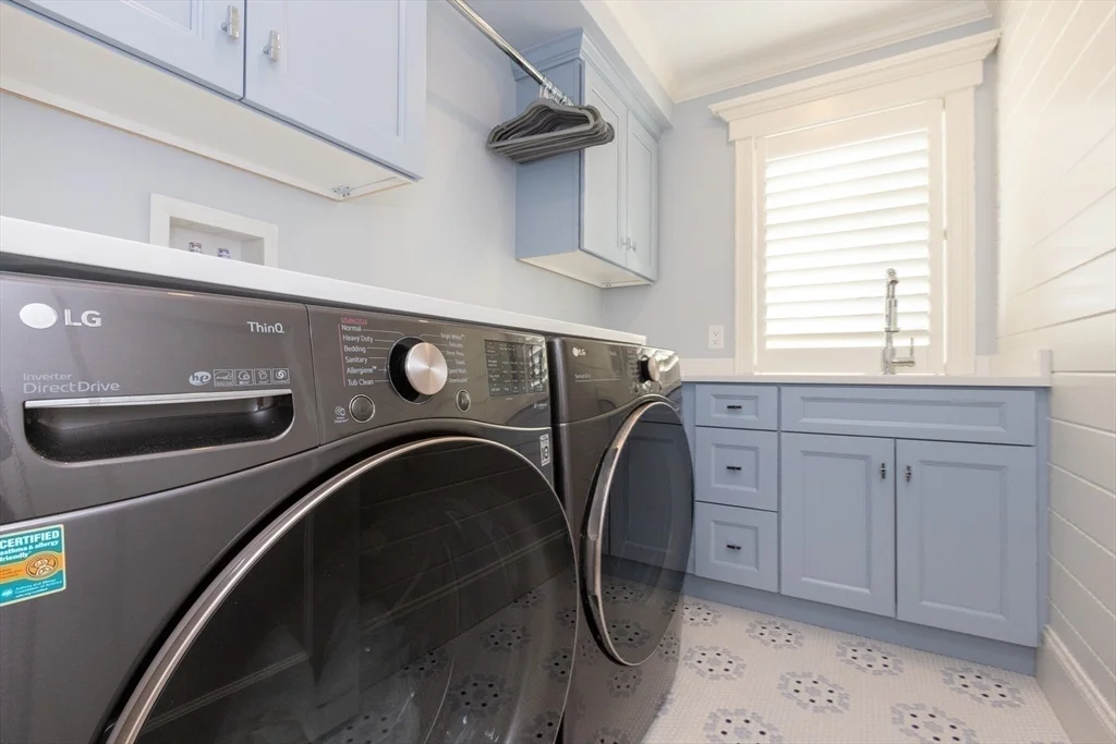 25 Cushing Ave, Crow Point