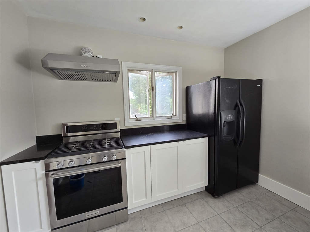 22 Newcastle Rd, Brighton