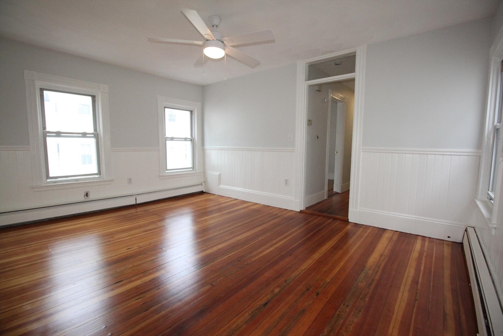 12 Albion Pl, Charlestown