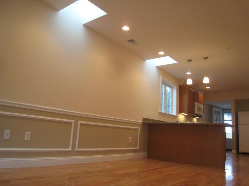 614 Main St, Medford