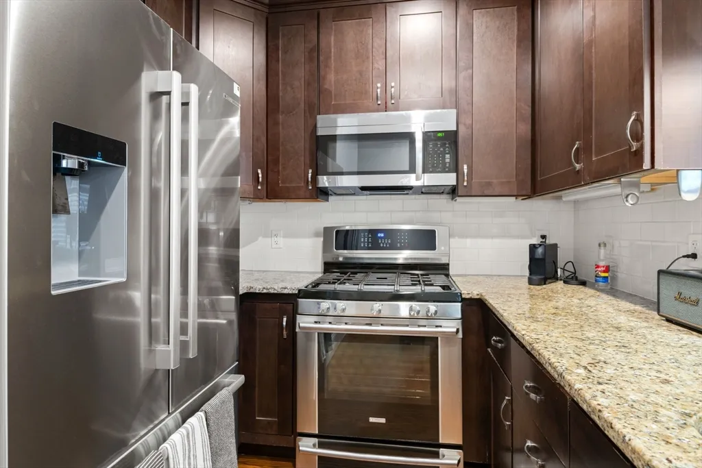 360 West 2nd St, South Boston