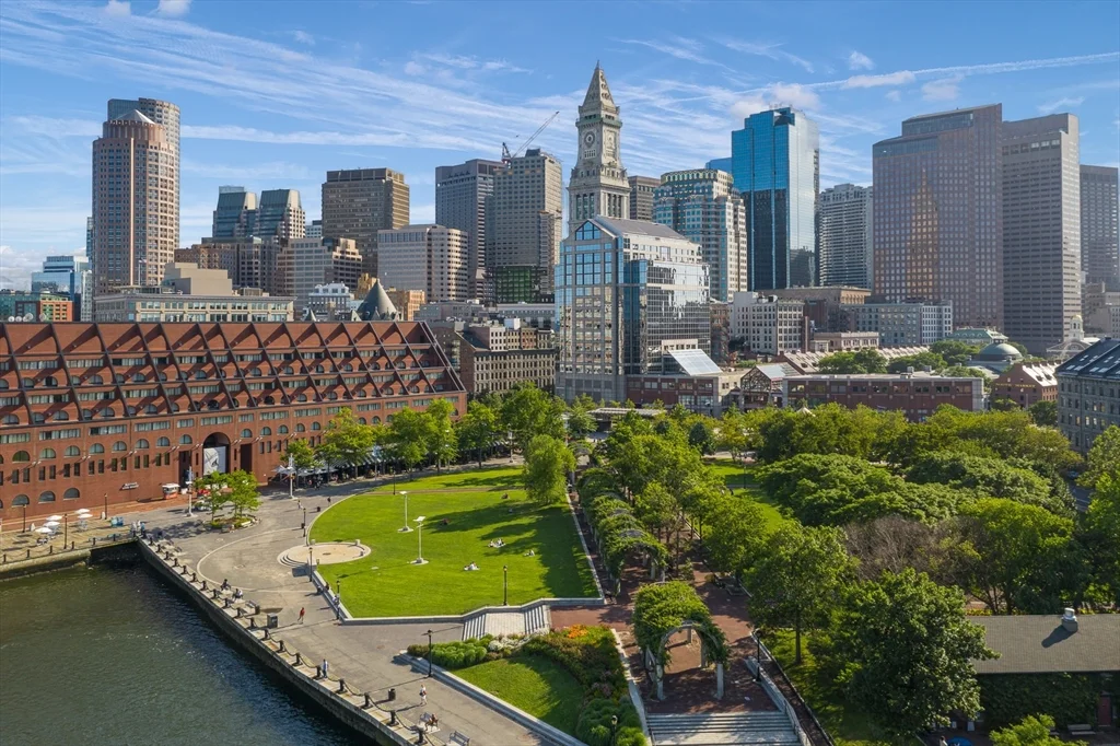 56 Commercial Wharf, Boston Downtown