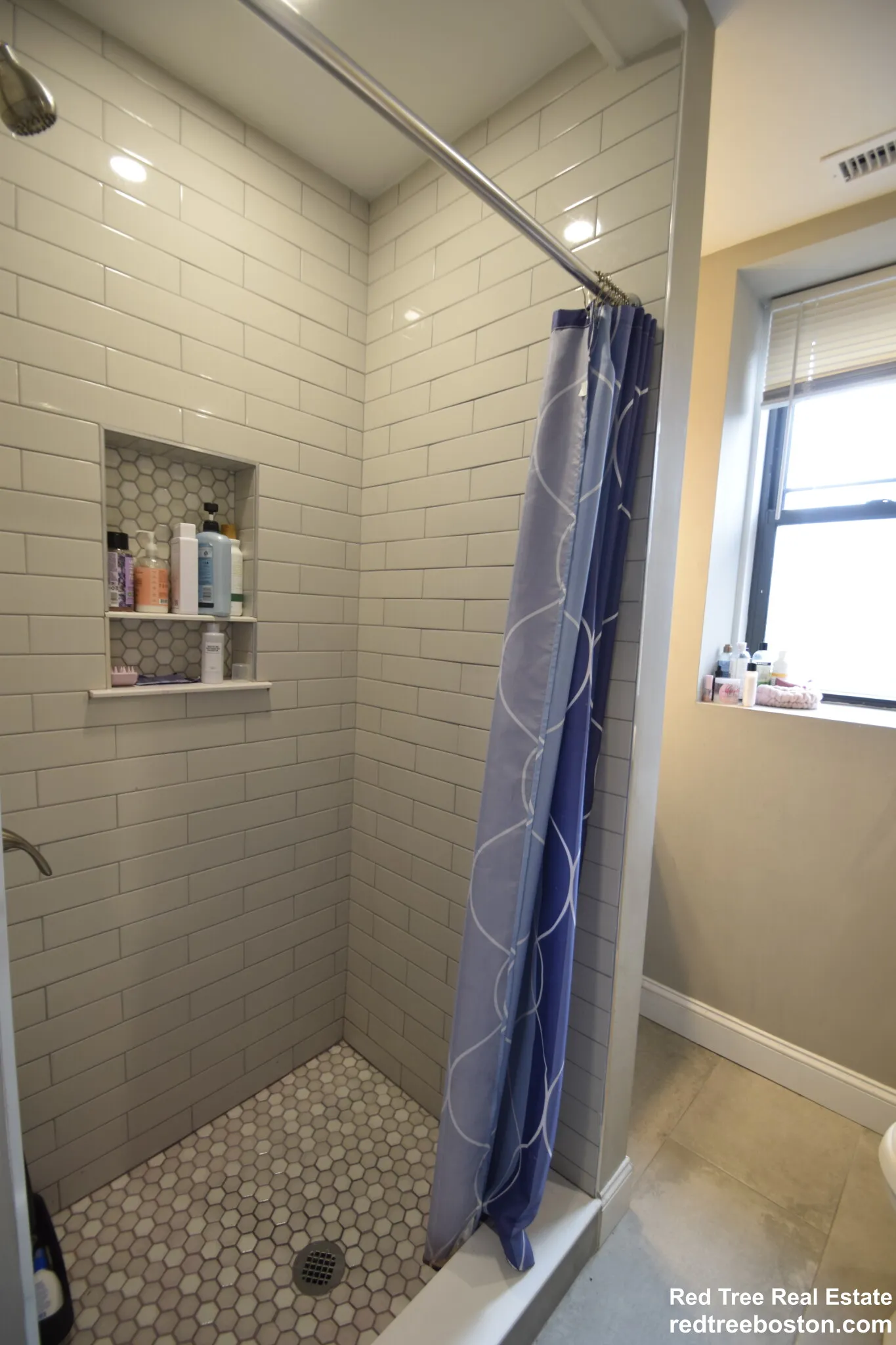 1914 Beacon St, Brighton