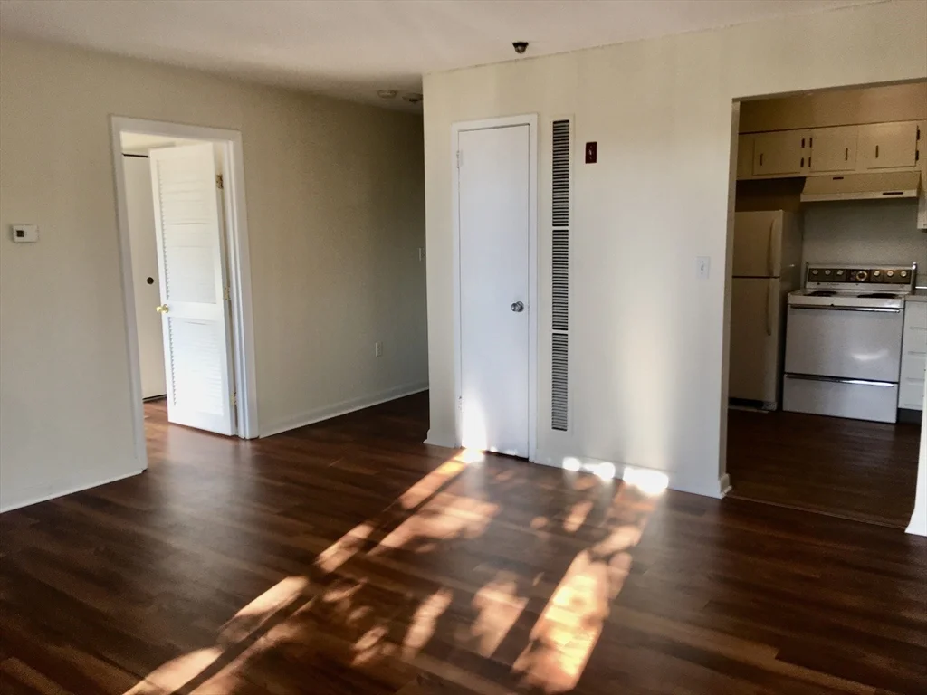 1006 Paradise Rd, Swampscott