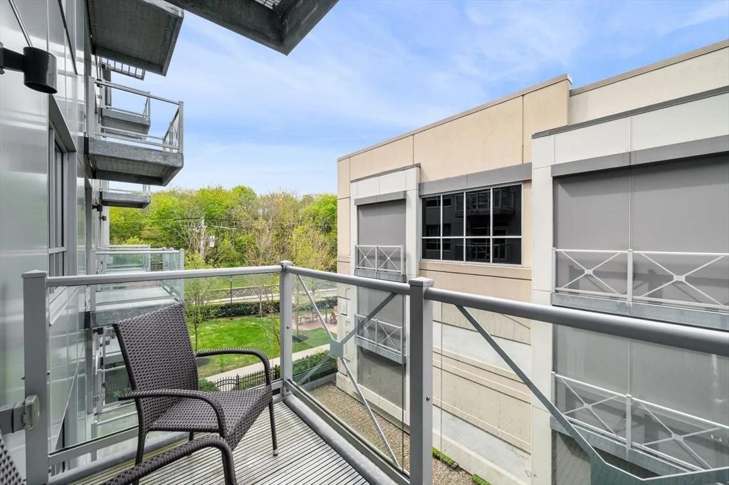 201 Elliott St, Beverly