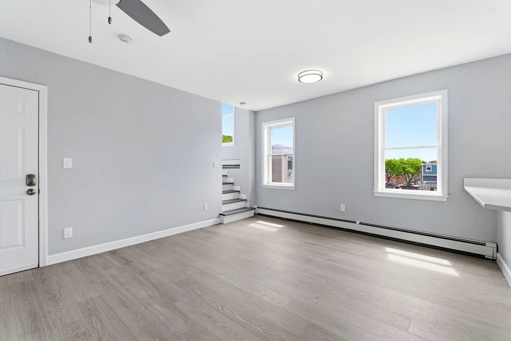 250-252 Main St, Charlestown