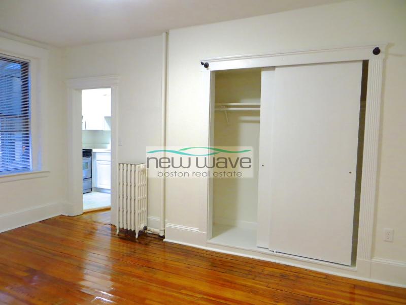 43 Joy St, Beacon Hill