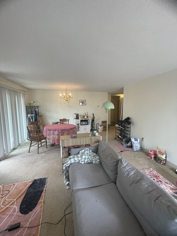 80 Pleasant St, North Brookline