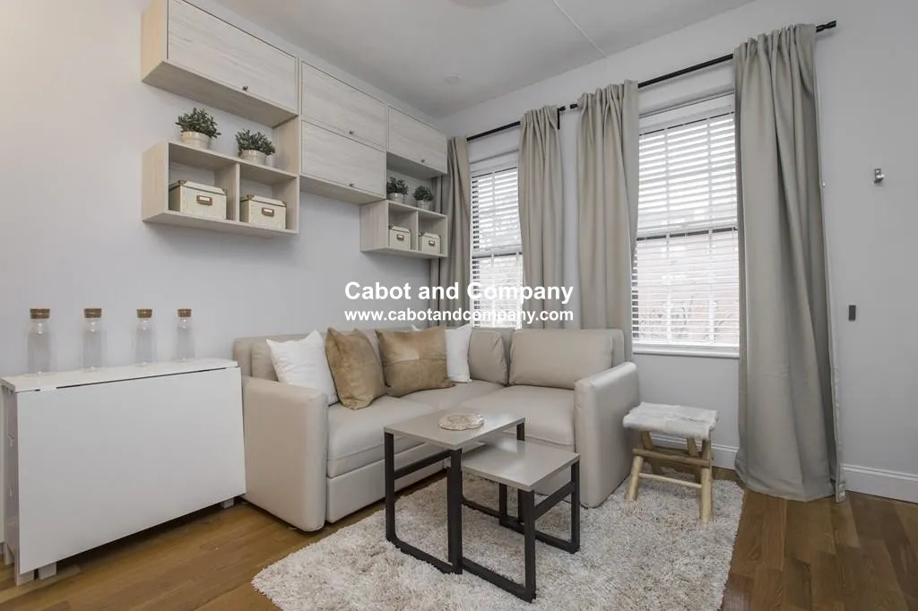 200 Warren Ave, South End