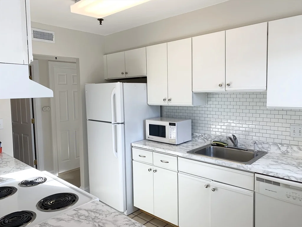 416 Commonwealth Ave, Back Bay