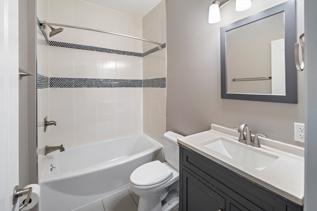 39 Oliver St, East Somerville