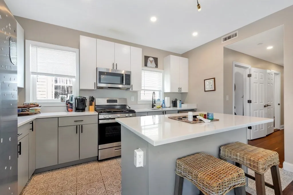 777 Columbia Rd, Boston