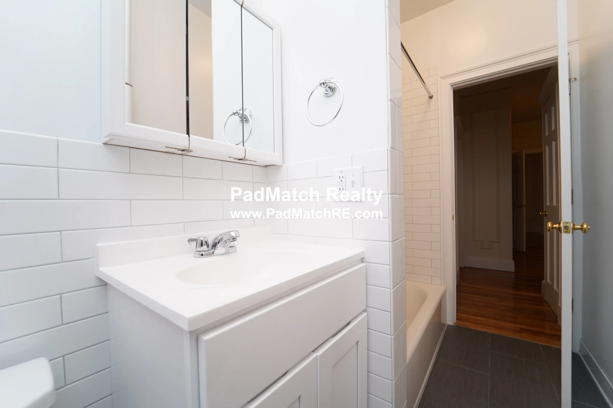 1800 Commonwealth Ave, Brighton