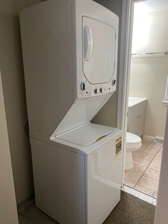 231 Lake St, Weymouth