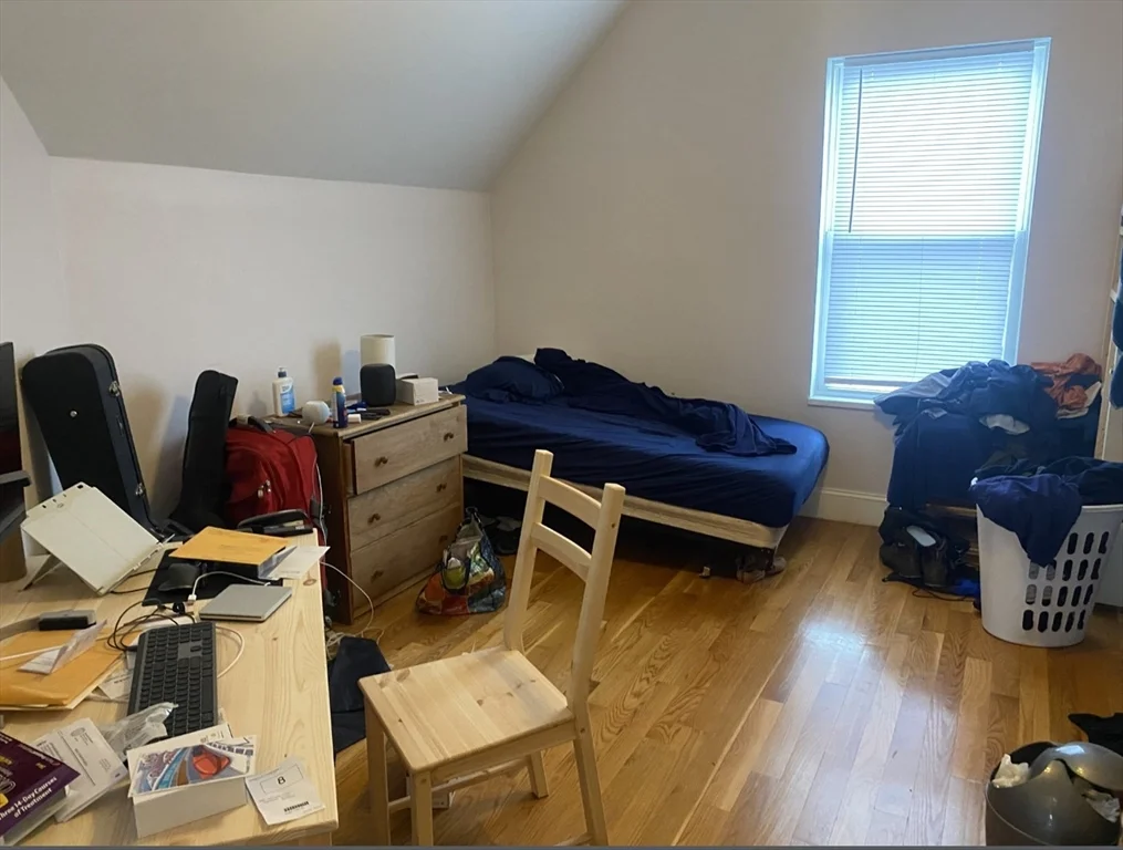 44 Mozart St, Jamaica Plain