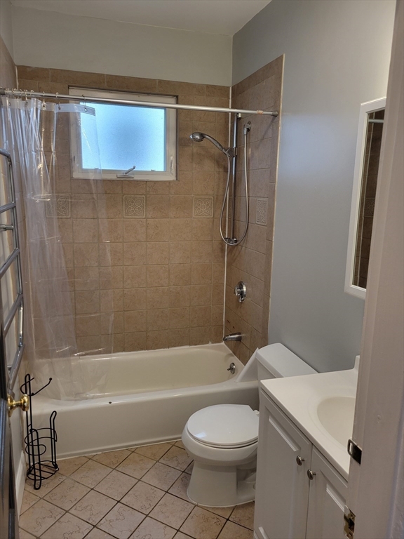 33 Calumet St, Mission Hill